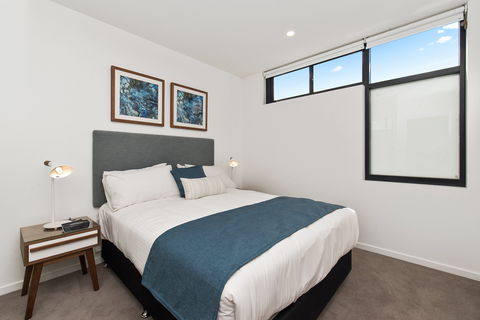 Arise Ivy And Eve - Accommodation Mermaid Beach 12