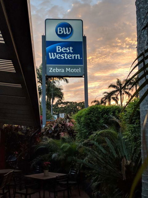 Best Western Zebra Motel - Accommodation Mermaid Beach 0