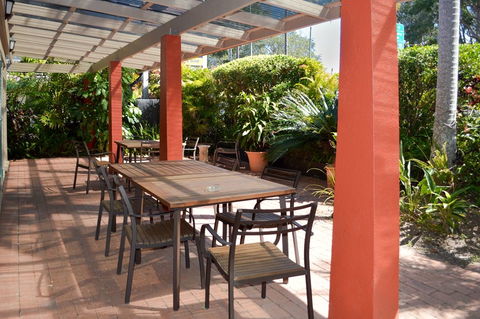 Best Western Zebra Motel - Accommodation Mermaid Beach 1