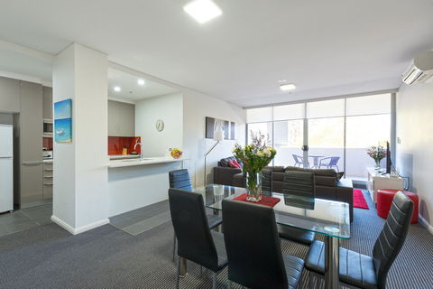 Astra Apartments North Sydney - Accommodation Mermaid Beach 7