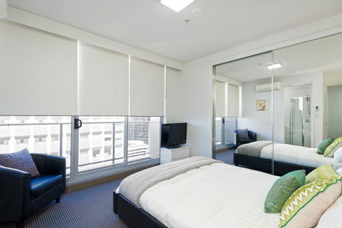 Astra Apartments North Sydney - Accommodation Mermaid Beach 12