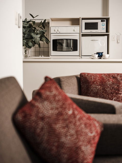 Salamanca Suites - Accommodation Mermaid Beach 4