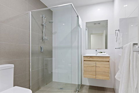 Astra Apartments Parramatta - Skyrise - Accommodation Mermaid Beach 5