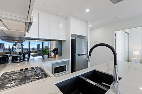 Astra Apartments Parramatta - Skyrise - Accommodation Mermaid Beach 6