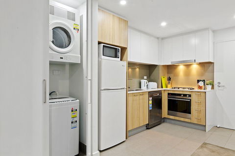 Astra Apartments Parramatta - Skyrise - Accommodation Mermaid Beach 16
