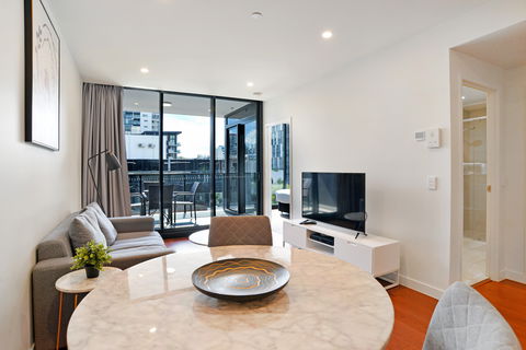 Arise Atlas - Accommodation Mermaid Beach 8
