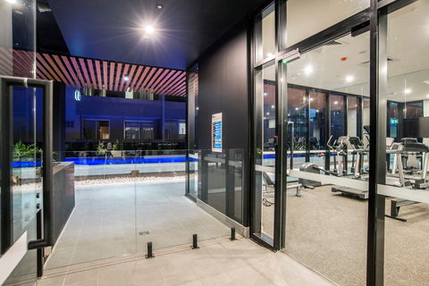 Arise Atlas - Accommodation Mermaid Beach 9