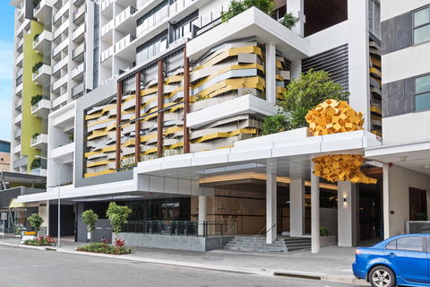 Arise On Hope Street - Accommodation Mermaid Beach 0