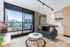 Saint Domain Serviced Apartments - Accommodation Mermaid Beach 11