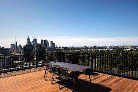 Saint Domain Serviced Apartments - Accommodation Mermaid Beach 12