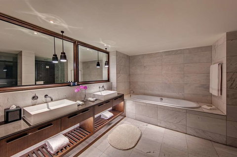 The Star Grand Hotel and Residences - Accommodation Mermaid Beach 4