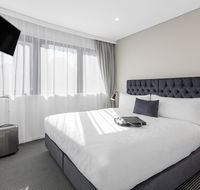 Meriton Suites Kent Street - Accommodation Mermaid Beach