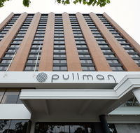 Pullman Melbourne on the Park - Accommodation Mermaid Beach