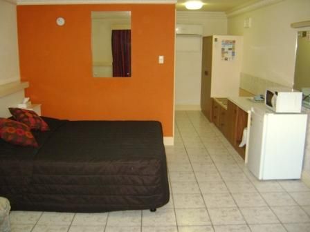 Alice Springs Airport Motel - Accommodation Mermaid Beach 1