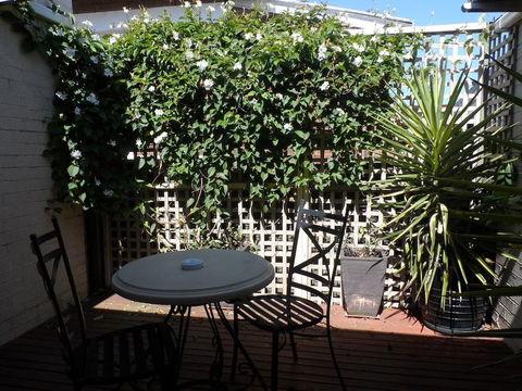 Admiralty Inn - Accommodation Mermaid Beach 1