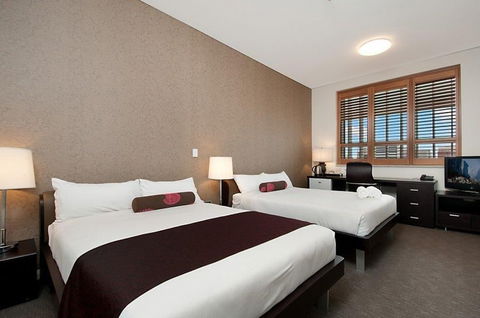 Adabco Boutique Hotel - Accommodation Mermaid Beach 0
