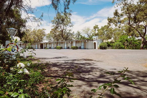 Artesian Spa Motor Inn - Accommodation Mermaid Beach 1