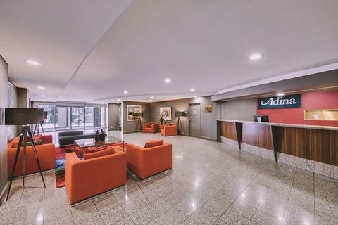 Adina Serviced Apartments James Court - Accommodation Mermaid Beach 2