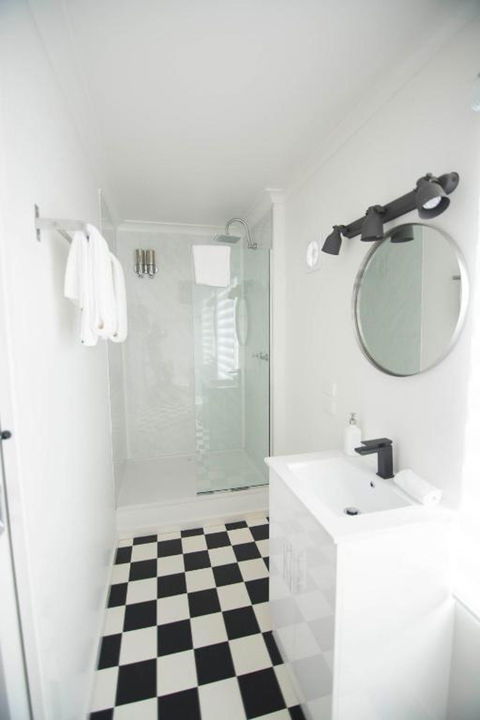 Siesta Central Apartments - Accommodation Mermaid Beach 1