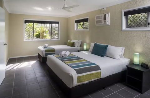 The Beach Motel Hervey Bay - Accommodation Mermaid Beach 1