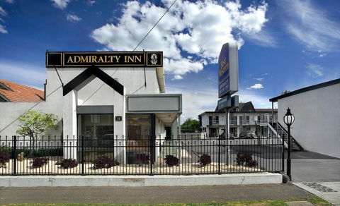 Admiralty Inn - Accommodation Mermaid Beach 0