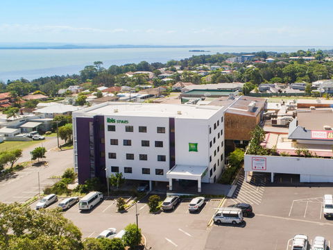 ibis Styles The Entrance - Accommodation Mermaid Beach 0