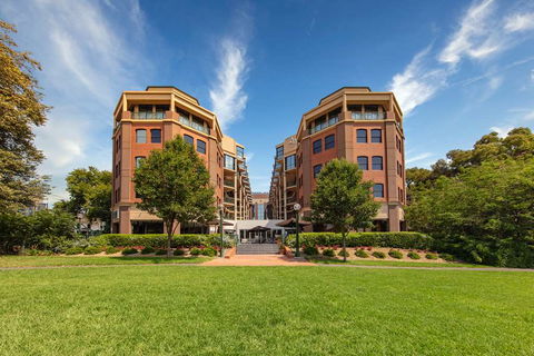 Amora Hotel Riverwalk Melbourne - Accommodation Mermaid Beach 0