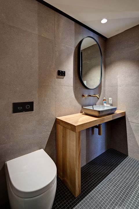 Zara Tower Serviced Apartments - Accommodation Mermaid Beach 4