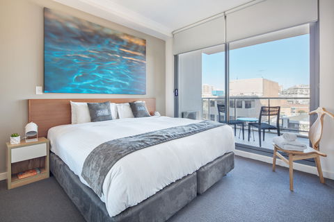 Zara Tower Serviced Apartments - Accommodation Mermaid Beach 13