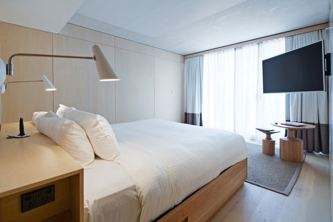 Zara Tower Serviced Apartments - Accommodation Mermaid Beach 16
