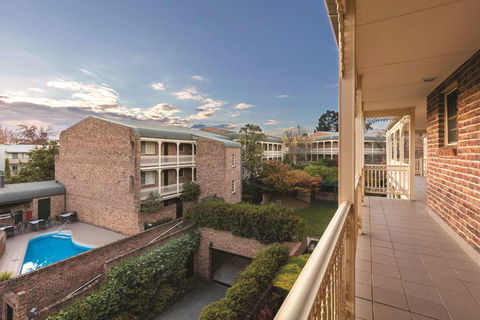 Adina Serviced Apts Canberra Kingston - Accommodation Mermaid Beach 4