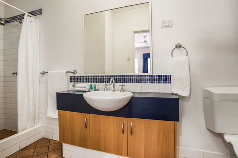 Karratha Central Apartments - Accommodation Mermaid Beach 2