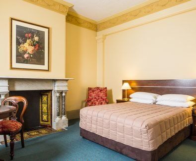 Avonmore On The Park - Accommodation Mermaid Beach 0