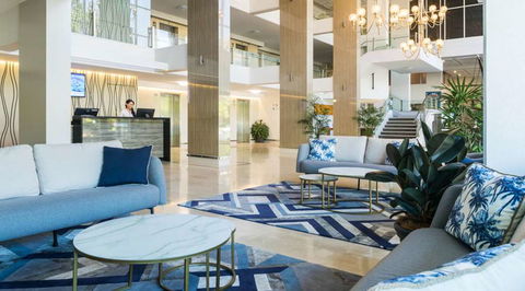 Pacific Hotel Cairns - Accommodation Mermaid Beach 2