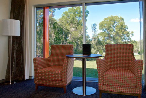 Alexandra Hills Hotel - Accommodation Mermaid Beach 2