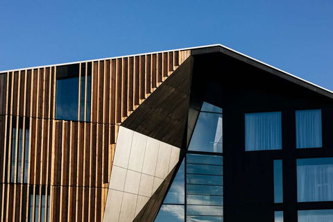 Macq 01 Hotel - Accommodation Mermaid Beach 1