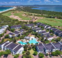 Pullman Magenta Shores Resort - Accommodation Mermaid Beach