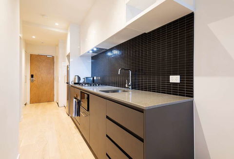 Artel Apartment Hotel Melbourne - Accommodation Mermaid Beach 2