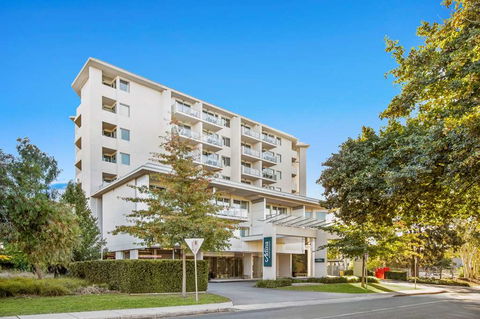 Adina Serviced Apts Canberra Dickson - Accommodation Mermaid Beach 1