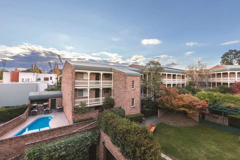 Adina Serviced Apts Canberra Kingston - Accommodation Mermaid Beach 1