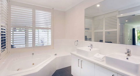 Bayview Geographe Resort - Accommodation Mermaid Beach 2