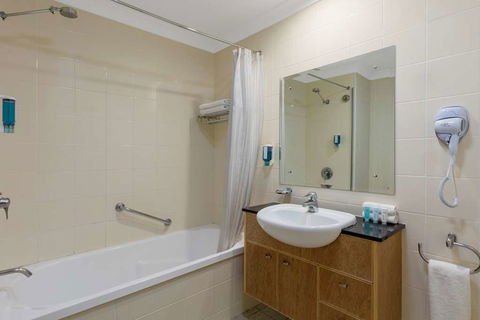 Nesuto Canberra Apartment Hotel - Accommodation Mermaid Beach 3