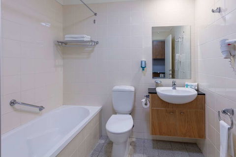 Nesuto Canberra Apartment Hotel - Accommodation Mermaid Beach 4