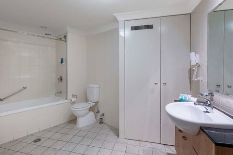Nesuto Canberra Apartment Hotel - Accommodation Mermaid Beach 5