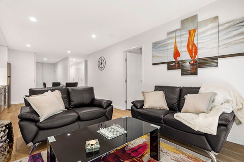 Astra Apartments Newcastle - Accommodation Mermaid Beach 6