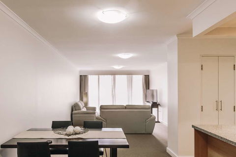 Newcastle Central Plaza - Accommodation Mermaid Beach 6