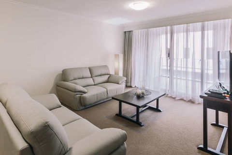 Newcastle Central Plaza - Accommodation Mermaid Beach 9