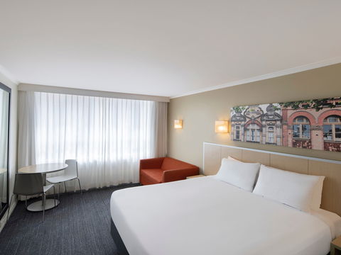 Mercure Newcastle - Accommodation Mermaid Beach 2
