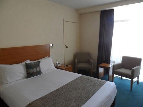 Admiralty Inn - Accommodation Mermaid Beach 8