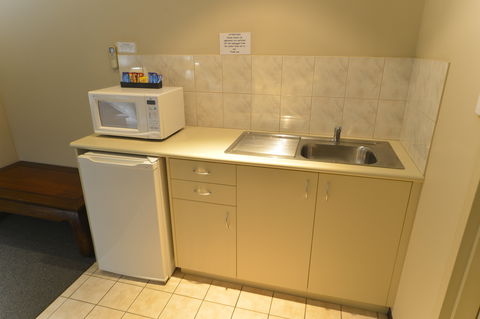 Wattle Grove Motel - Accommodation Mermaid Beach 5